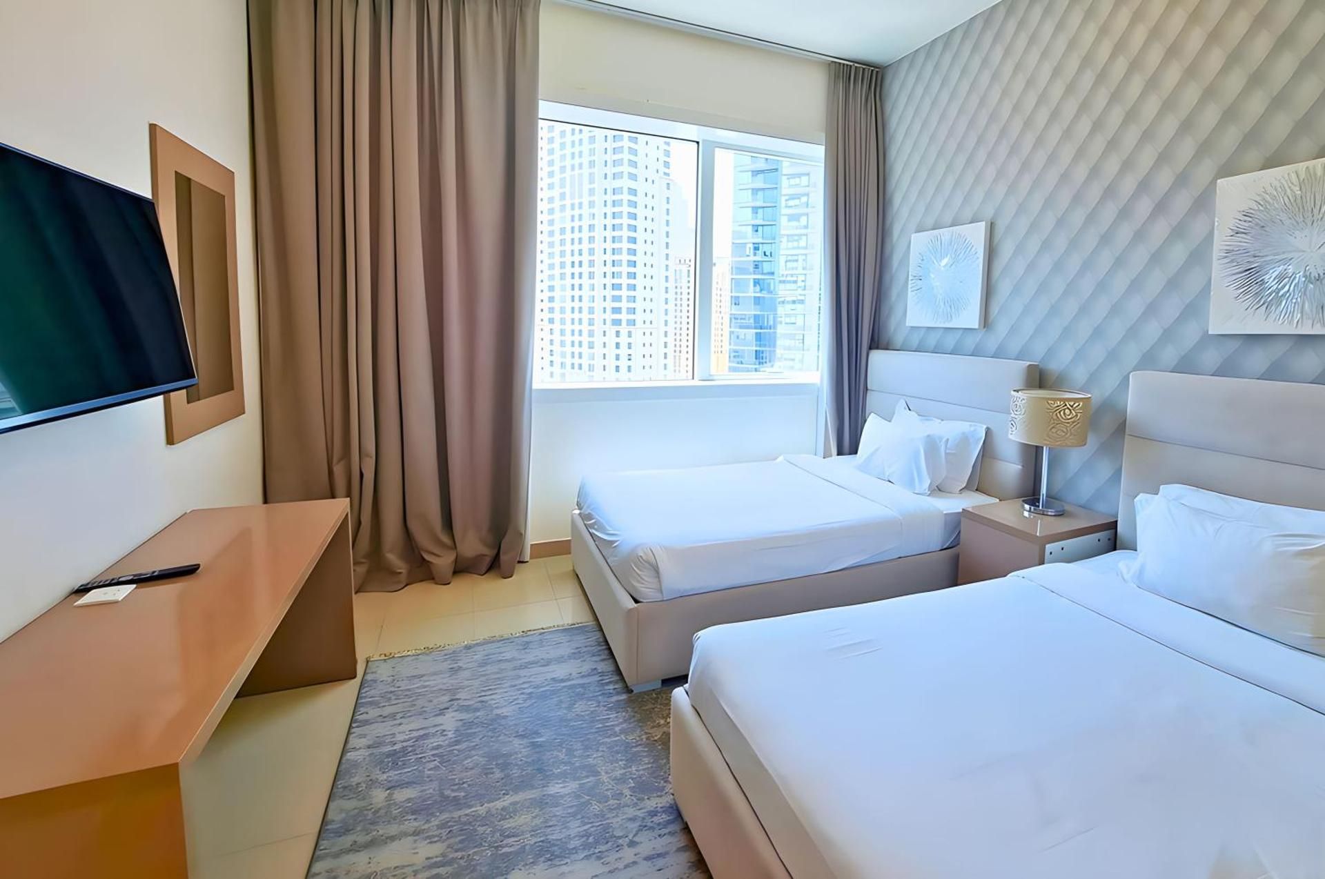 Two-Bedroom Deluxe Apartment with Balcony