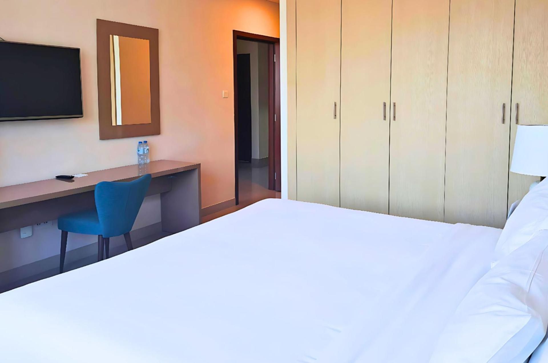 Two-Bedroom Deluxe Apartment with Balcony