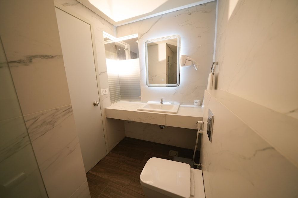 Casa D Or Hotel Preferred King or Twin 6