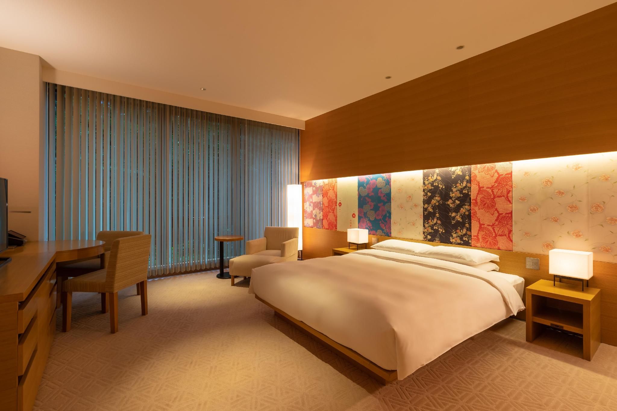 undefined Hyatt Regency Kyoto 6