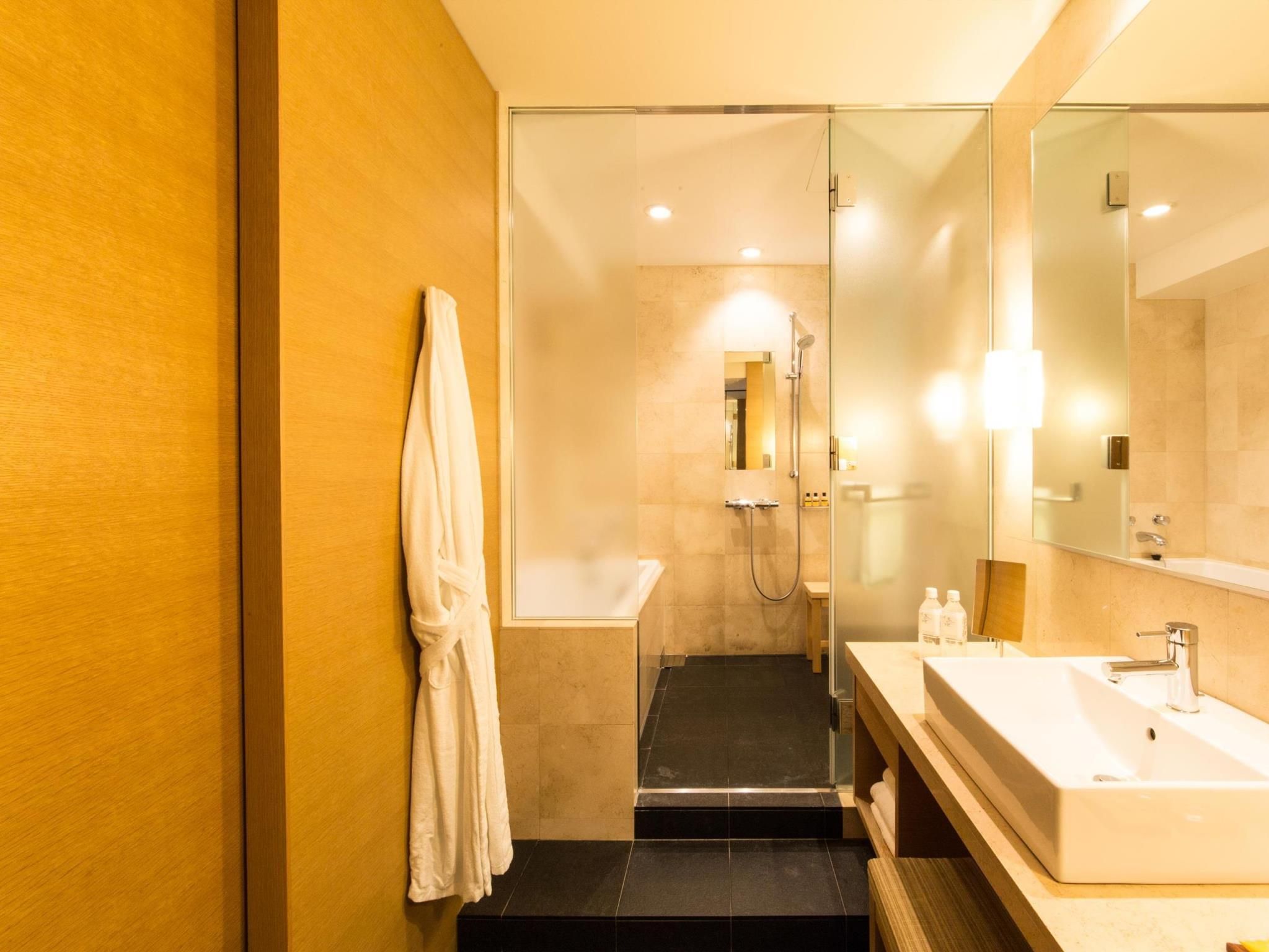 undefined Hyatt Regency Kyoto 8