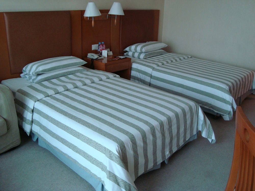 undefined Culture Plaza Hotel Zhejiang 10