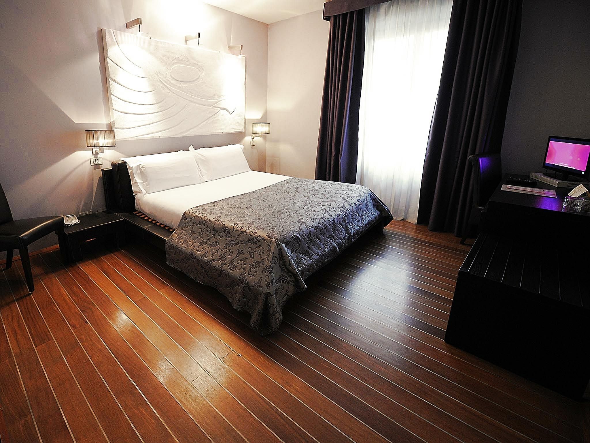 Borghese Palace Art Hotel Superior Double Room 6