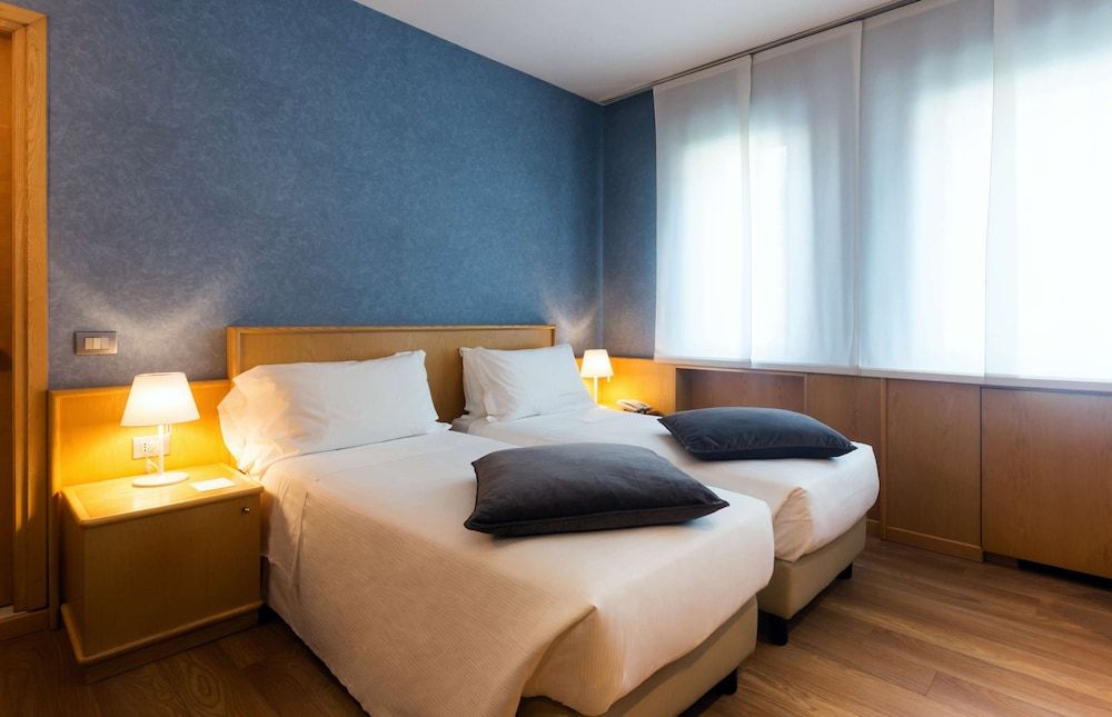 Superior Room, 2 Twin Beds, Non Smoking