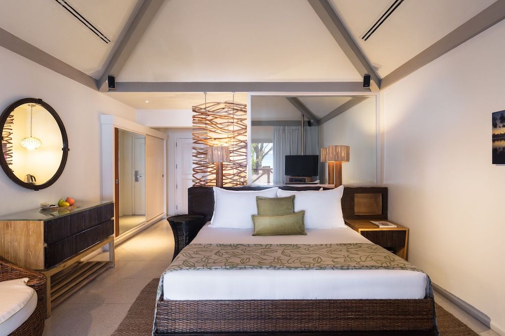 Superior Beach Villa