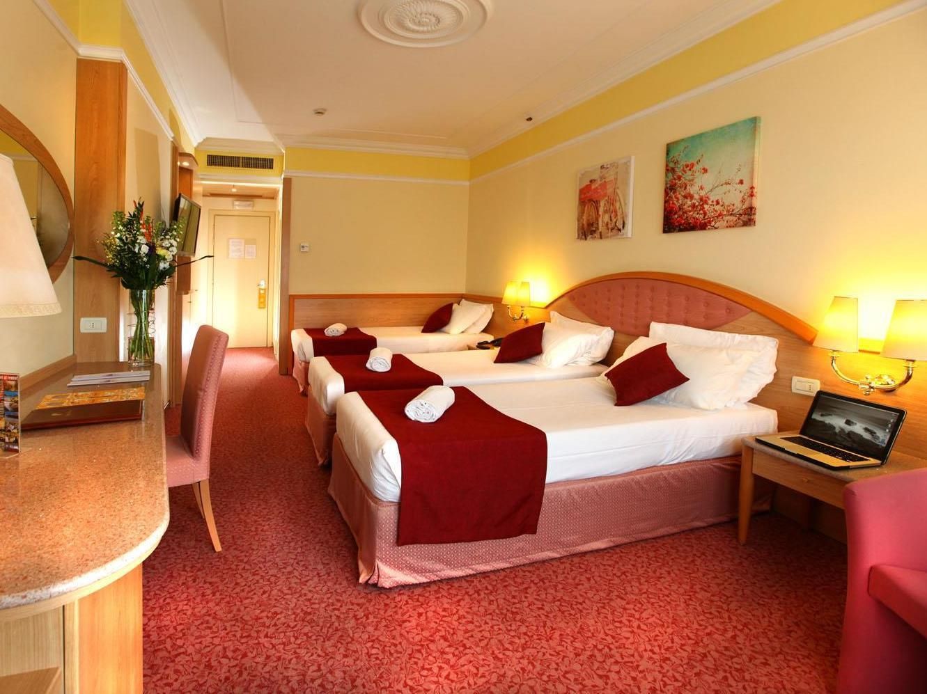 Classic Triple Room