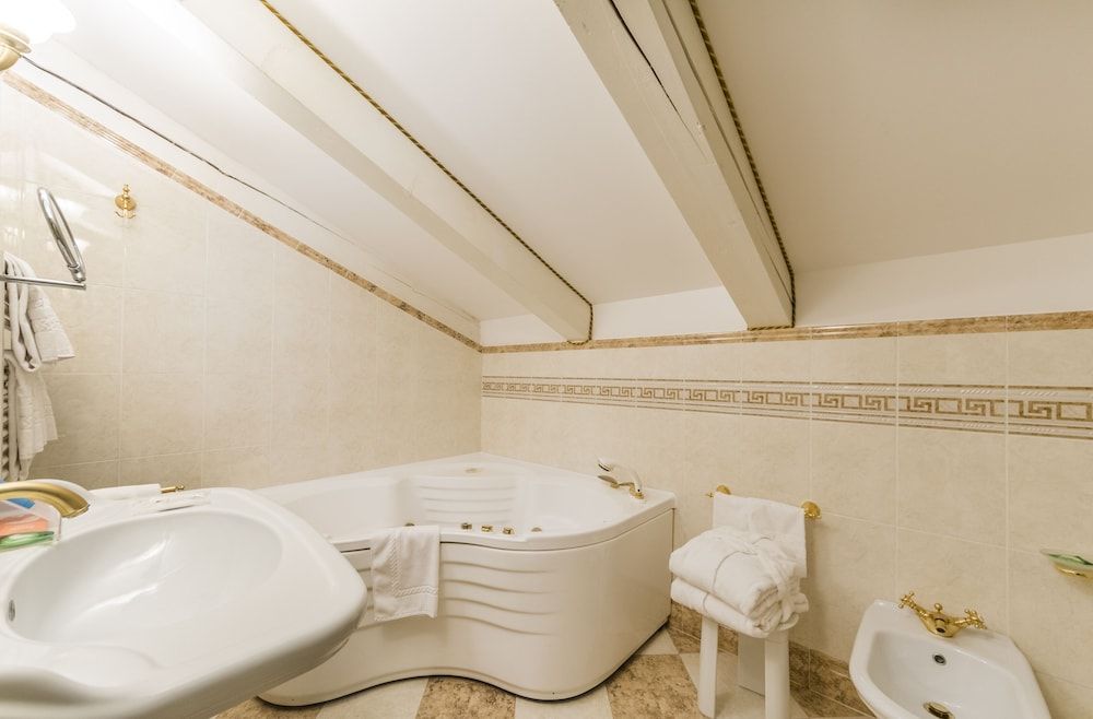 Luxury Triple Room - Villa