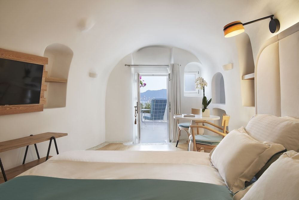 Katikies Santorini – Gea House – The Leading Hotels of the World Junior Suite - Gea House 6