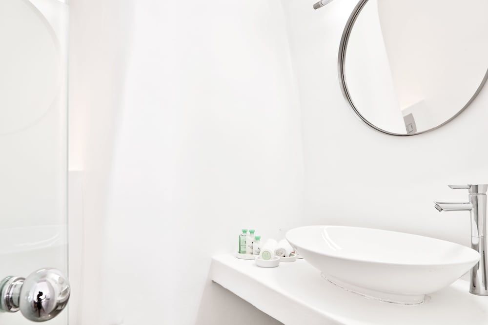 Katikies Kirini Santorini - The Leading Hotels Of The World Junior Suite 5