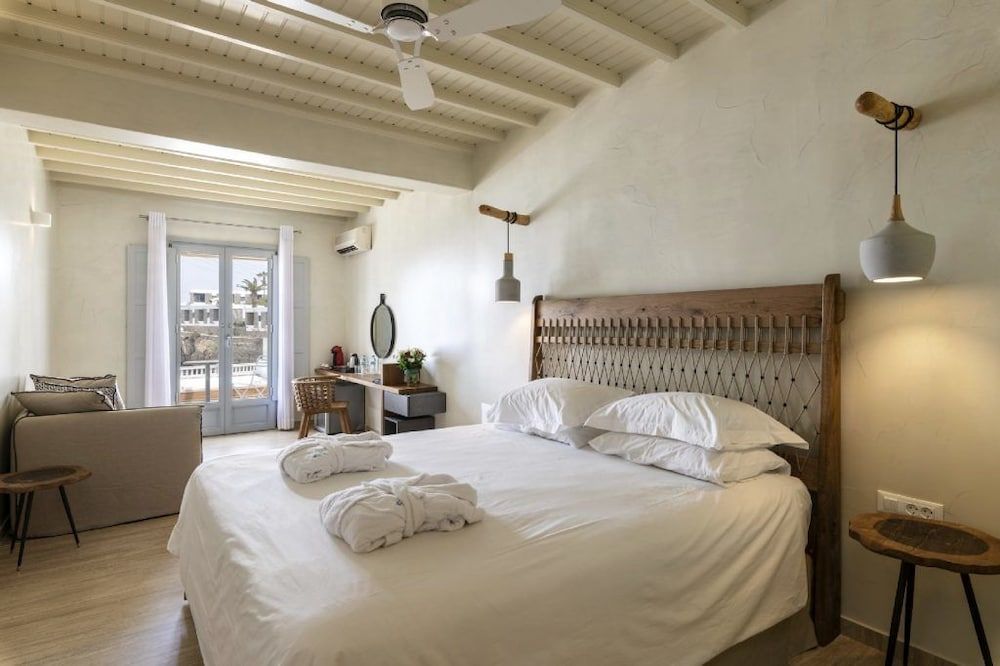 undefined Poseidon Hotel & Suites 5