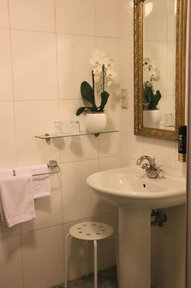 Albergo City Hotel Berlin Comfort Double Room 11
