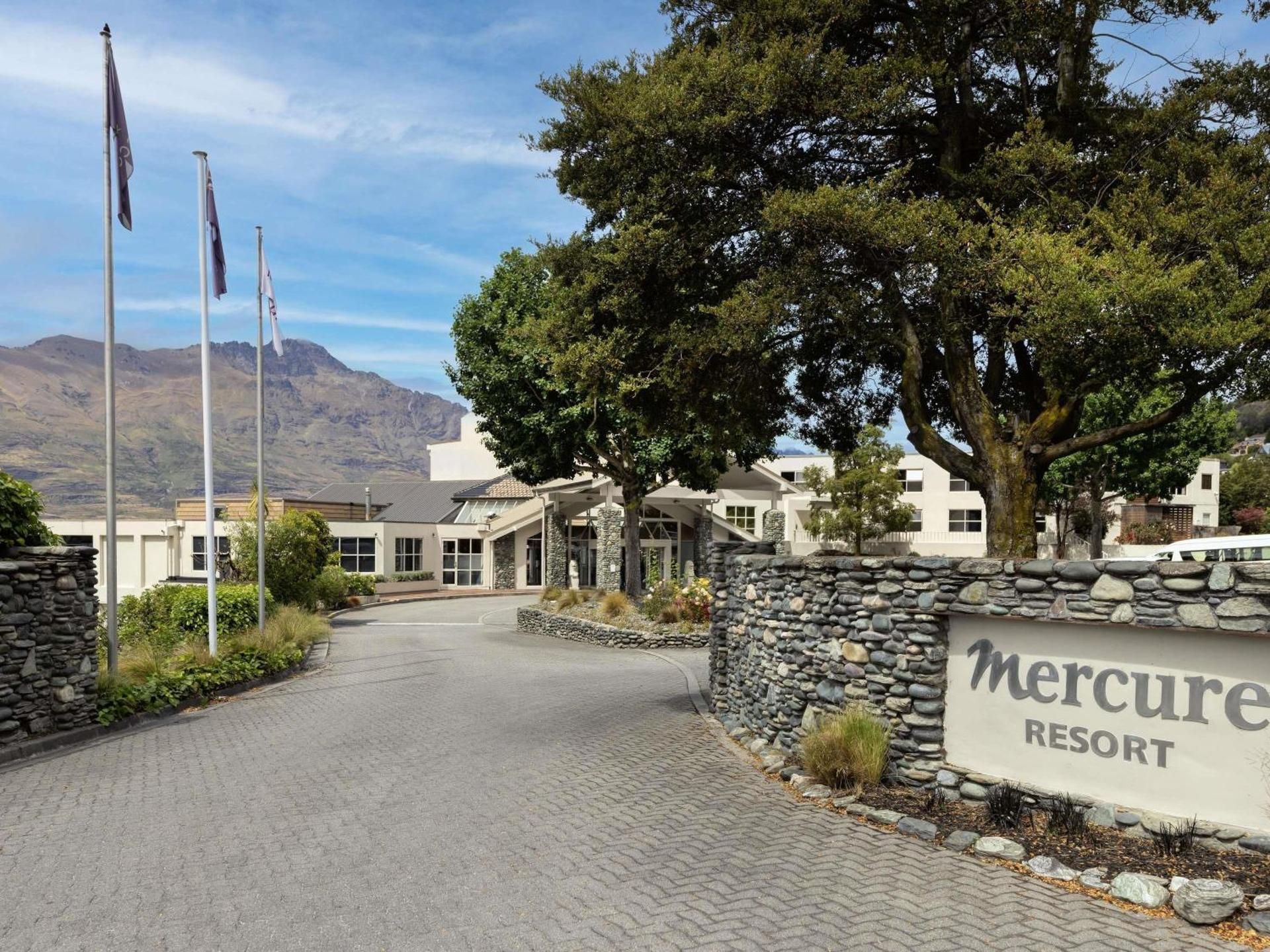 undefined Mercure Queenstown Resort