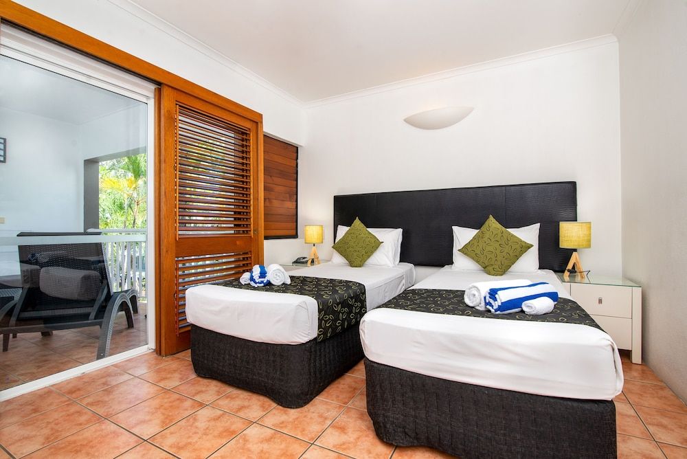Paradise on the Beach Resort - Palm Cove Pool View Studio 3
