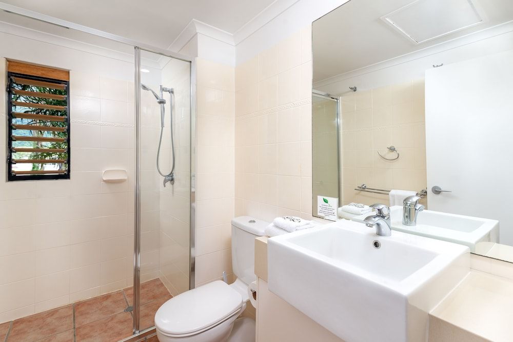Paradise on the Beach Resort - Palm Cove Pool View Studio 5