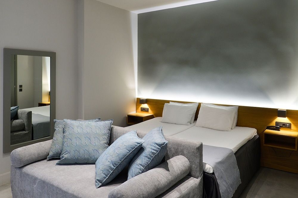 undefined Le Palace Hotel 3