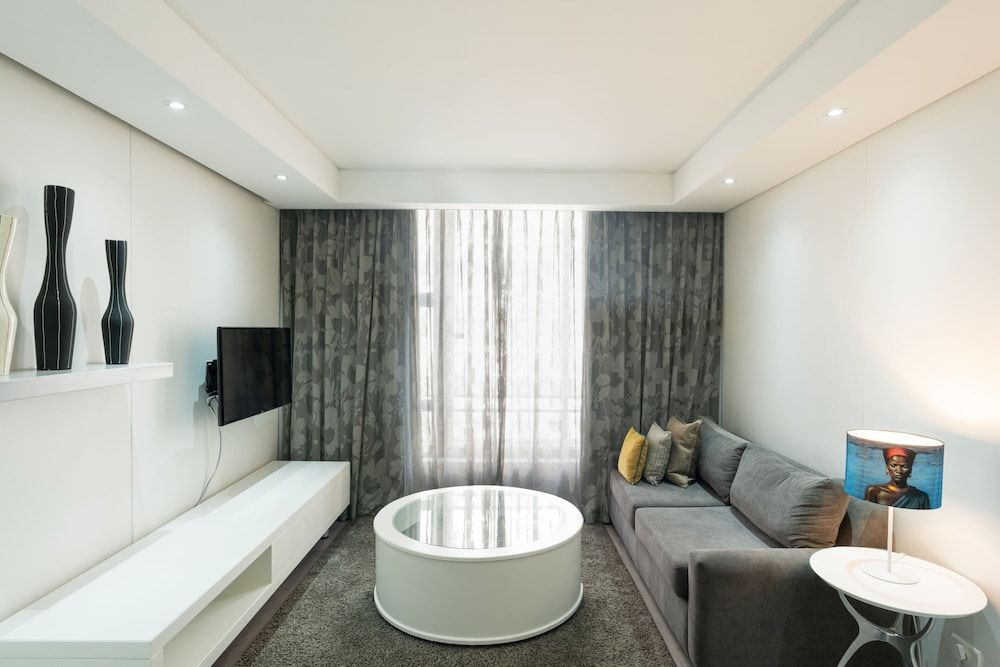 Protea Hotel by Marriott Cape Town North Wharf Apartment, 1 Bedroom 3