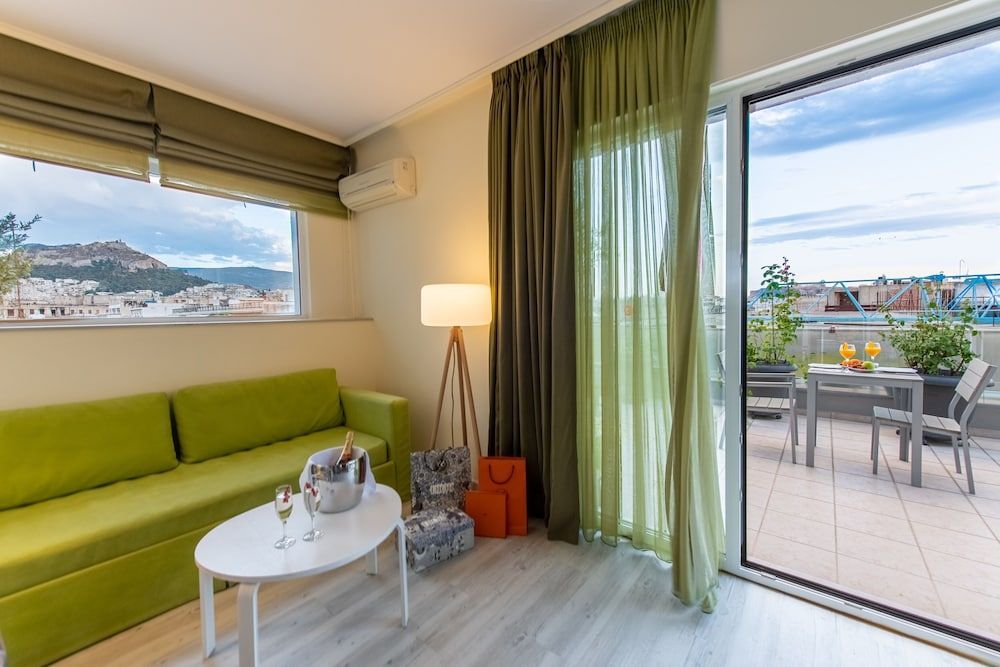 Suite, 1 Bedroom, Terrace, City View