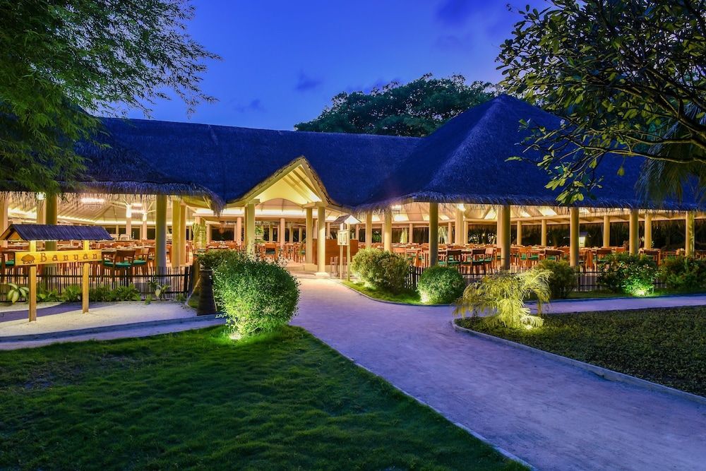 Adaaran Select Hudhuran Fushi - All inclusive