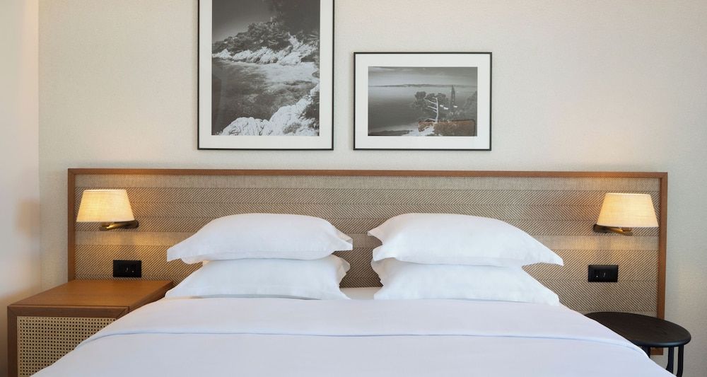 Standard Double Room, Pool View, Balcony