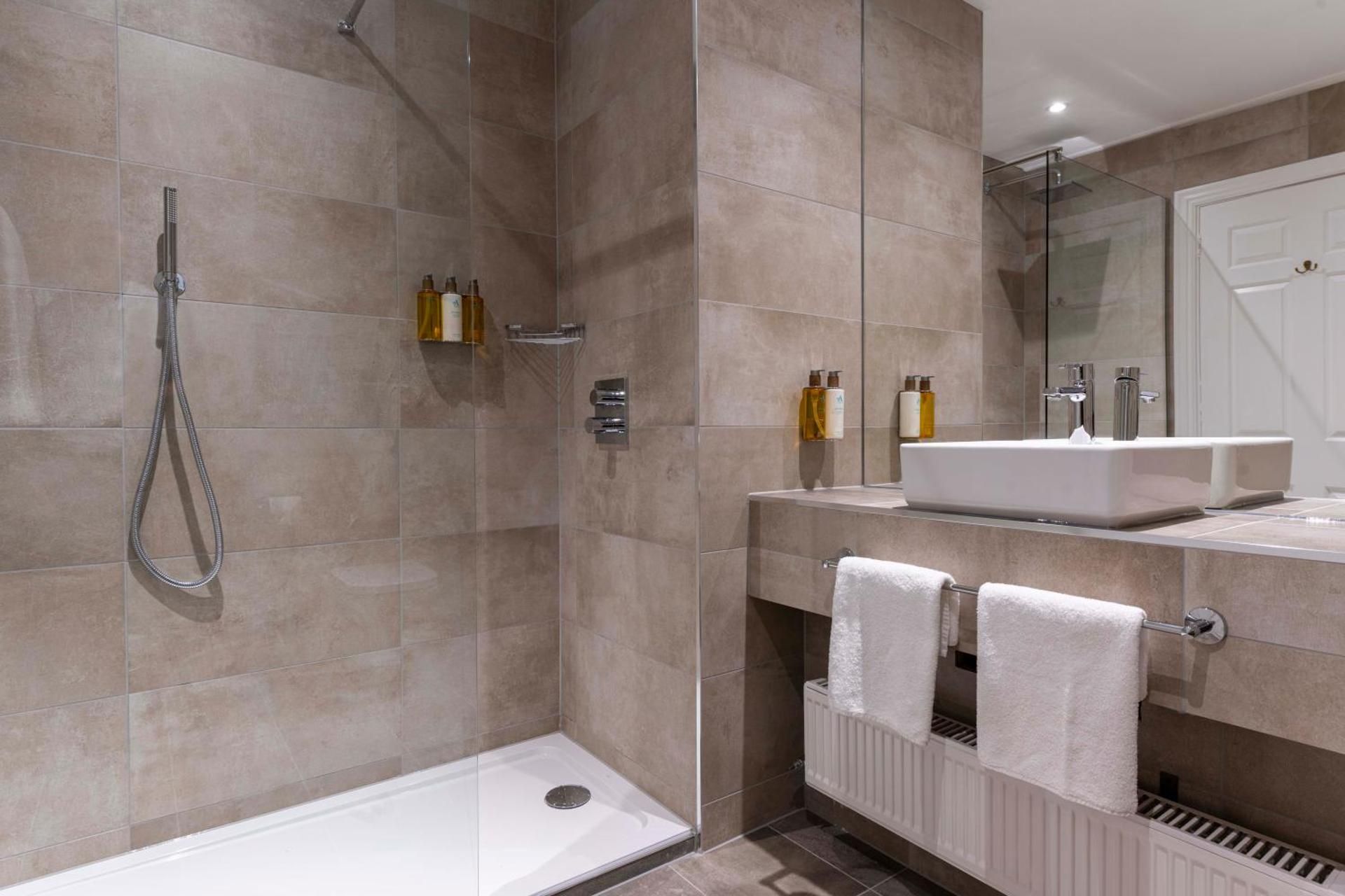 undefined Kingsmills Hotel 8