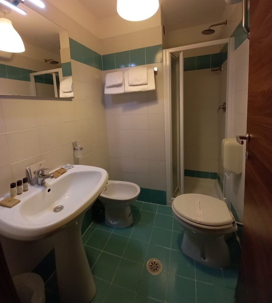 LH Hotel Excel Roma Montemario Economy Double Room 2