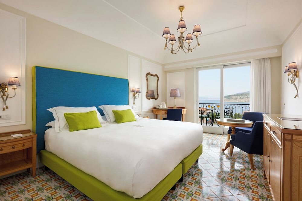 undefined Grand Hotel Capodimonte 4