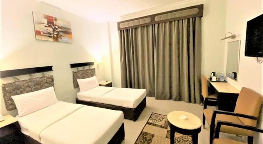 Signature Inn Deira - Free Parking Deluxe Twin Room 5