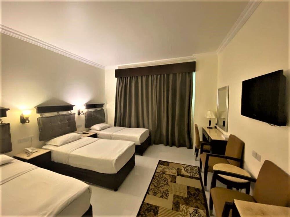 undefined Signature Inn Deira - Free Parking 4