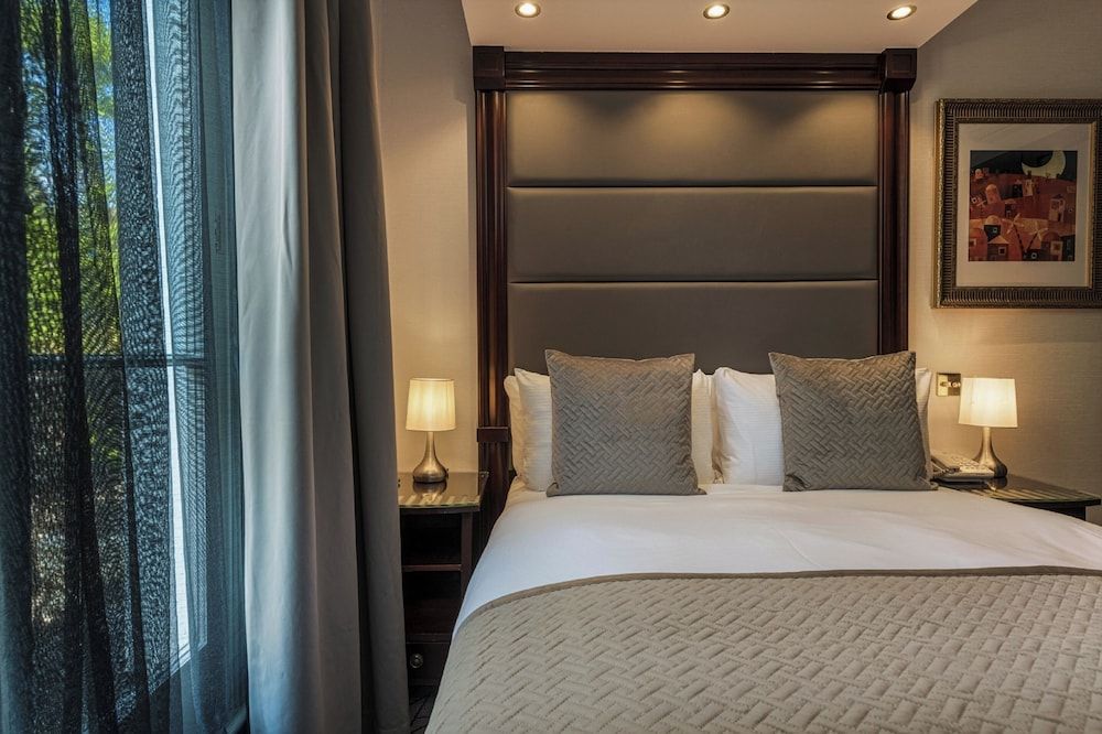 Hyde Park International Club Room, 1 Double Bed