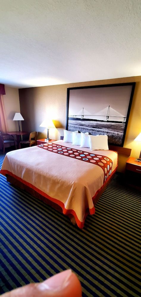 Studio Suite, 1 King Bed, Non Smoking