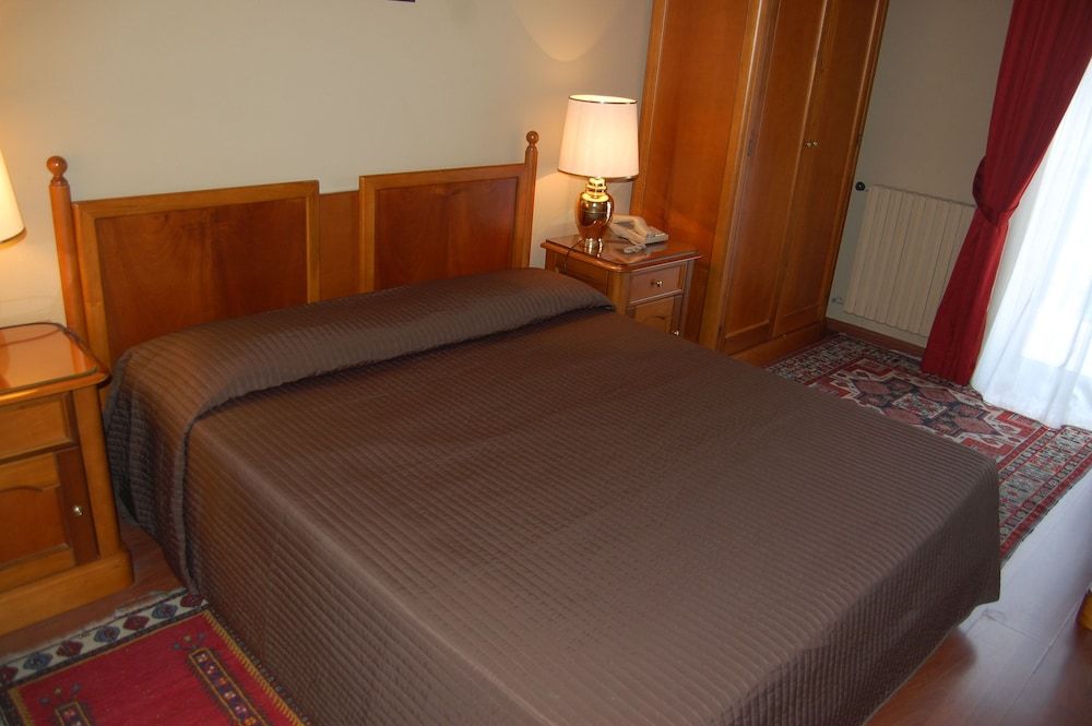 Double Room Single Use