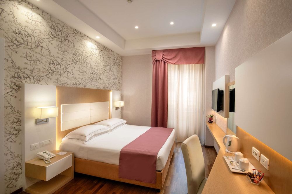 undefined Hotel Diana Roof Garden 3