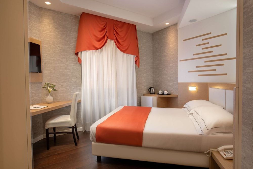 Hotel Diana Roof Garden Standard Double Room 6