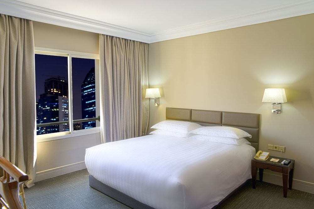 Portemilio Hotel And Resort Deluxe Suite, 1 Bedroom, Balcony, Mountain View 2