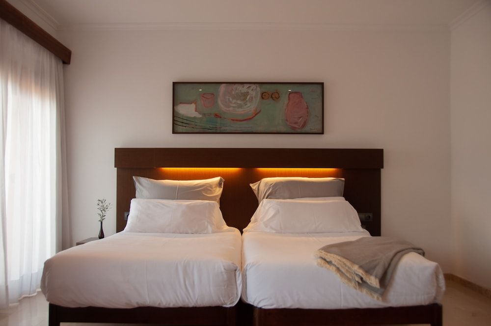 Junior suite, balcony, sea view Spa access not included