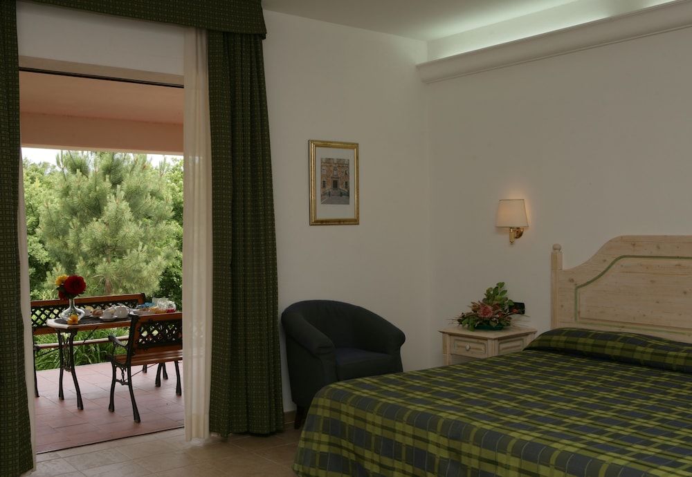 Pausania Inn Comfort Double Room, Balcony 5