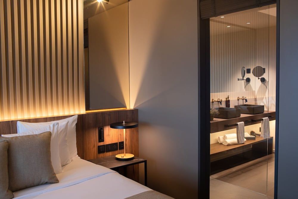 Barcelona Airport Hotel Elite Room 2