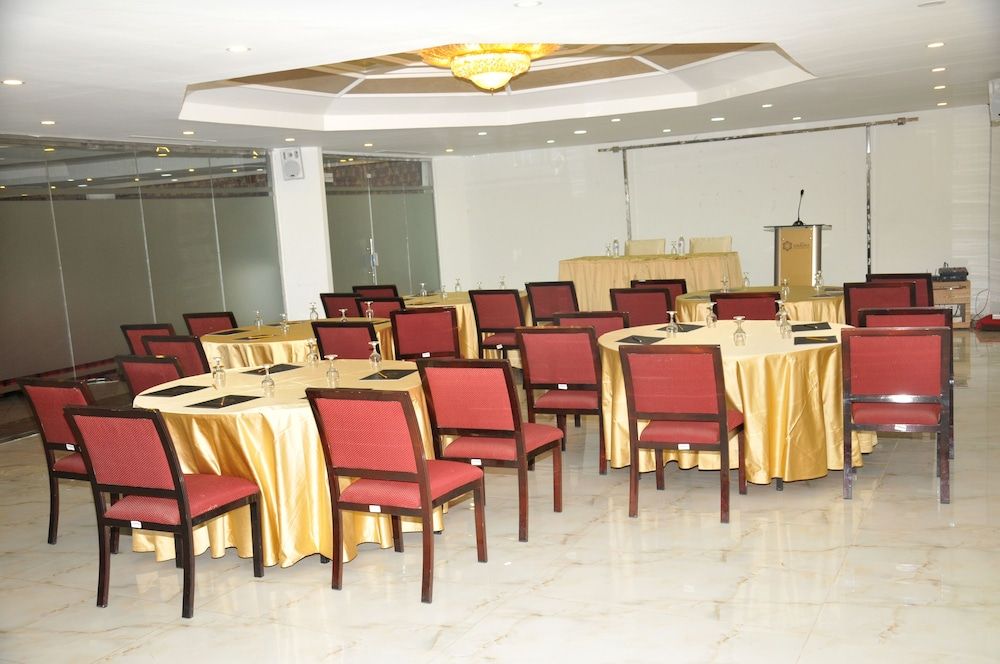 undefined HOTEL Di-PALACE فندق القصور الرقمية 3