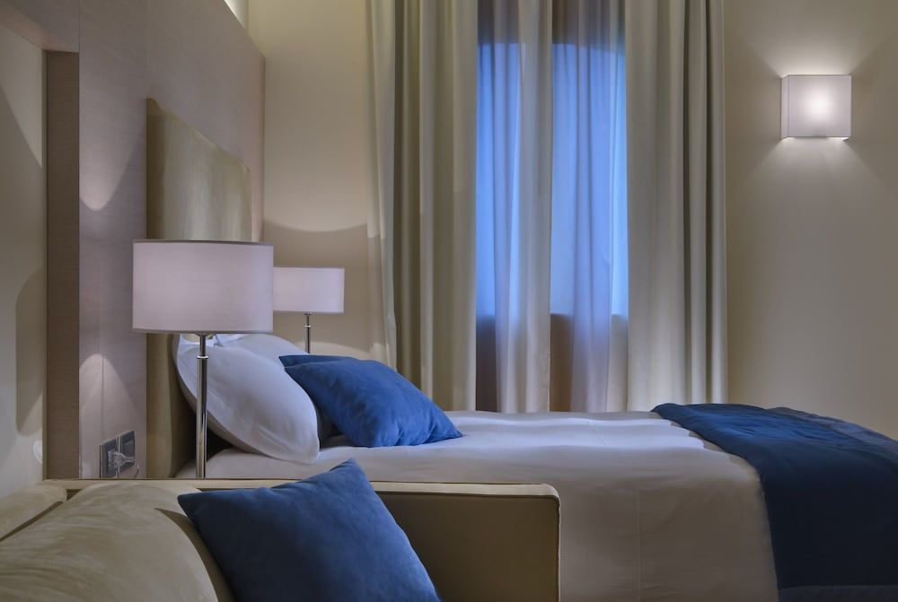 Junior Suite, 1 Queen Bed