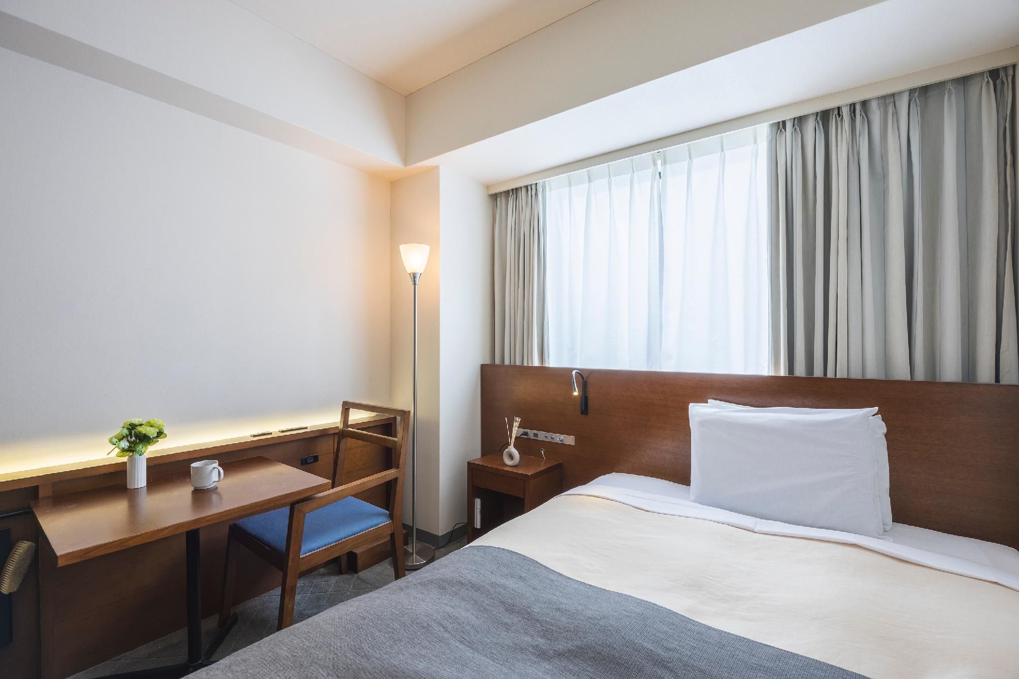 High Floor Deluxe Single Room