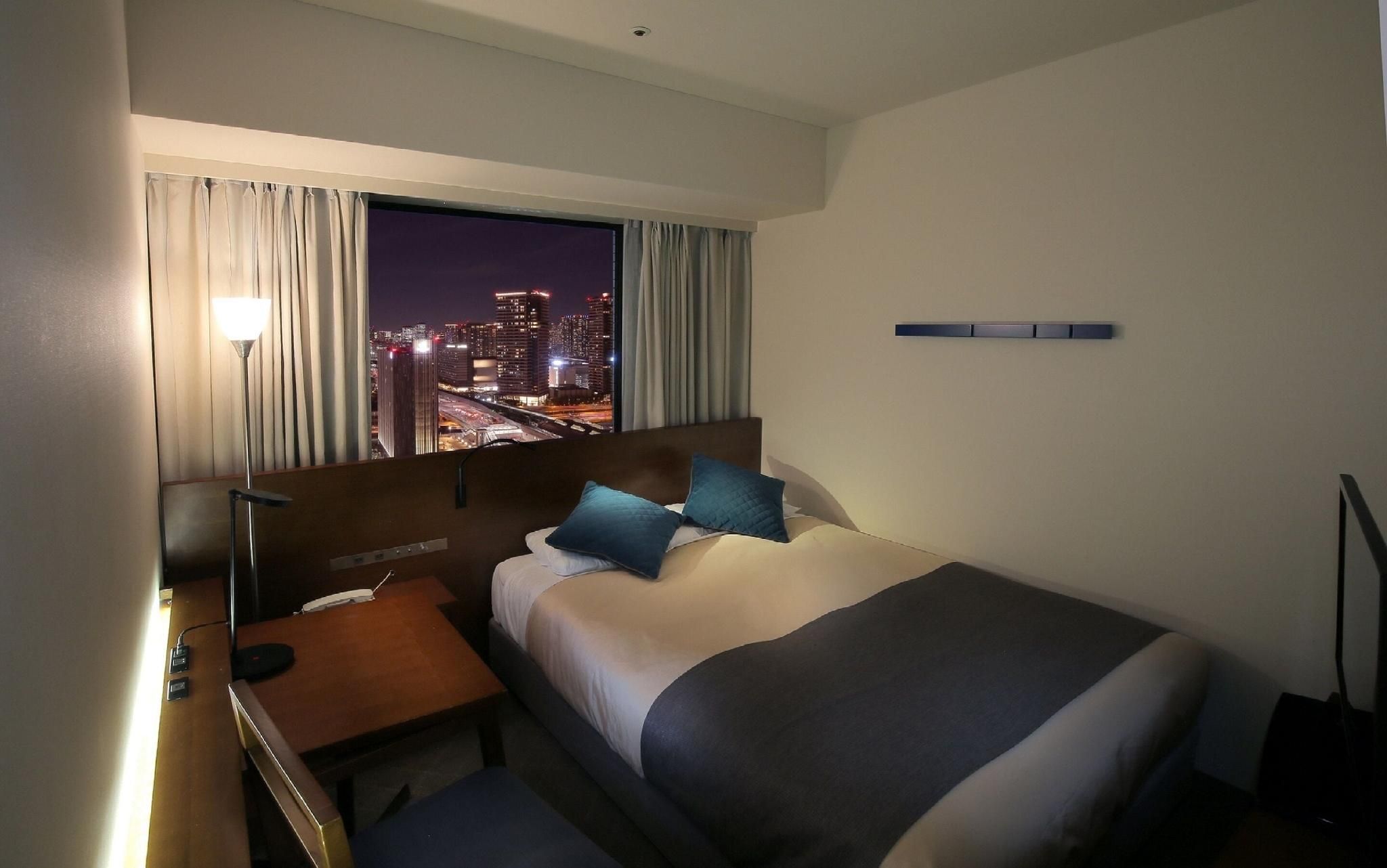 High Floor Standard Double Room - Non-Smoking