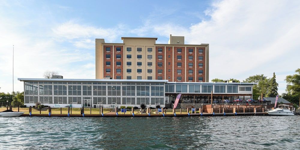undefined Crowne Plaza Niagara Falls NY Riverside by IHG 5