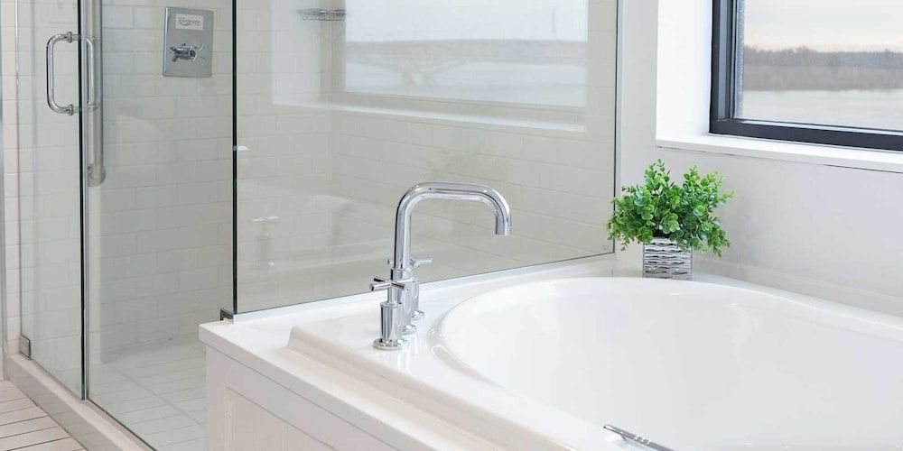 undefined Crowne Plaza Niagara Falls NY Riverside by IHG 4