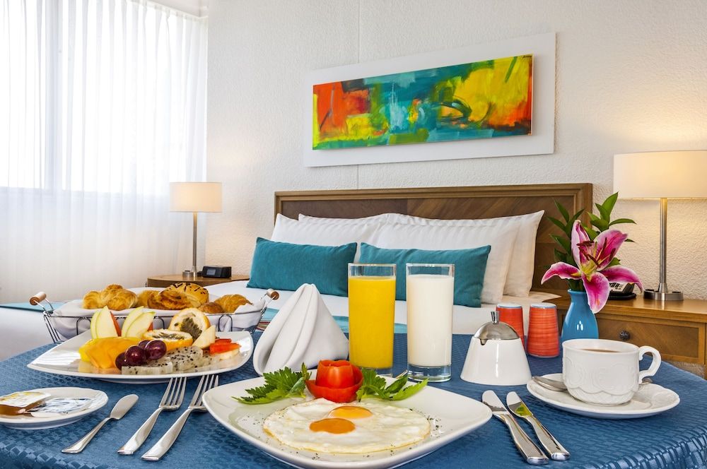 Hotel Almirante Cartagena - Colombia Junior Studio Suite, 1 King Bed, Ocean View