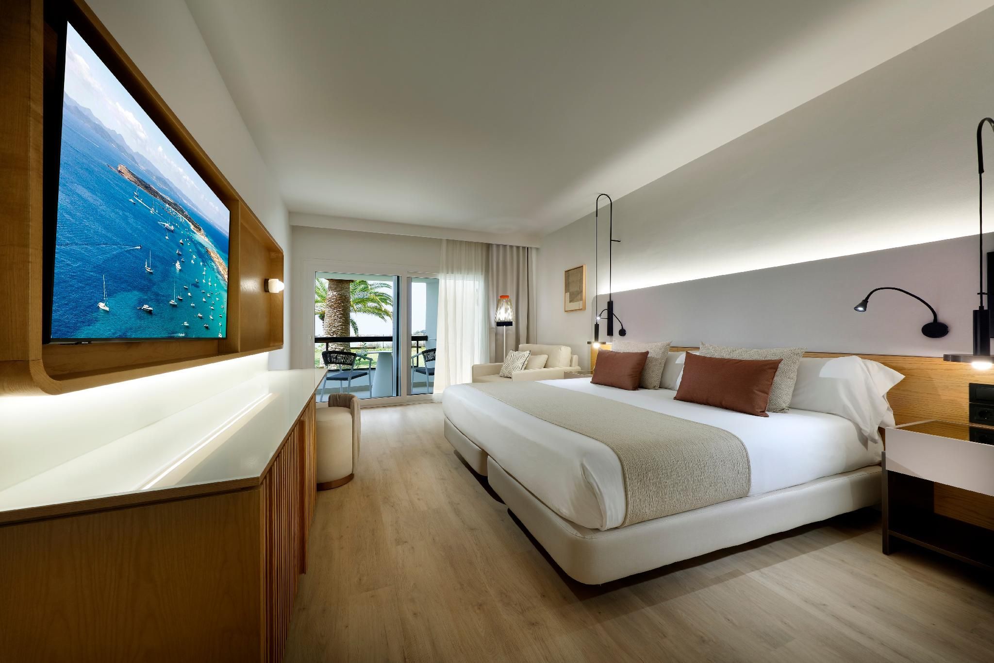 Deluxe Garden View Room for 2 Adults