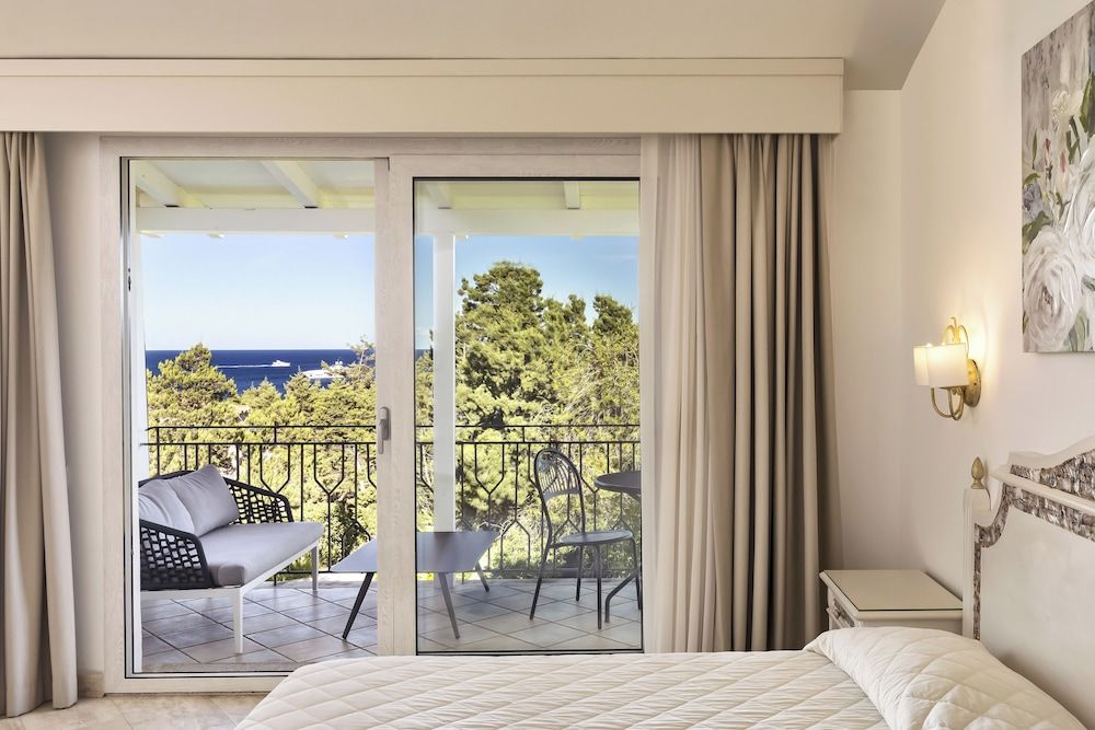 Junior Double or Twin Room
