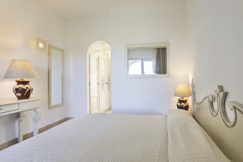 Classic Double Room, Garden View