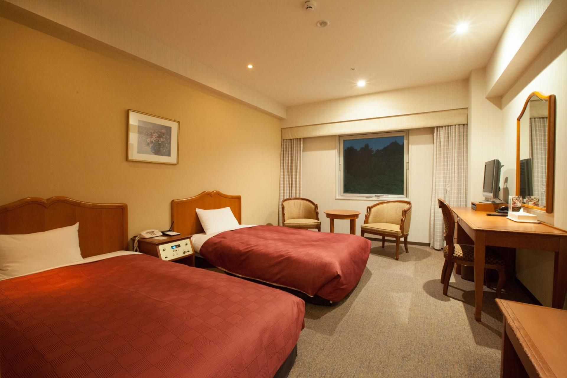 Standard Twin with Extra Bed