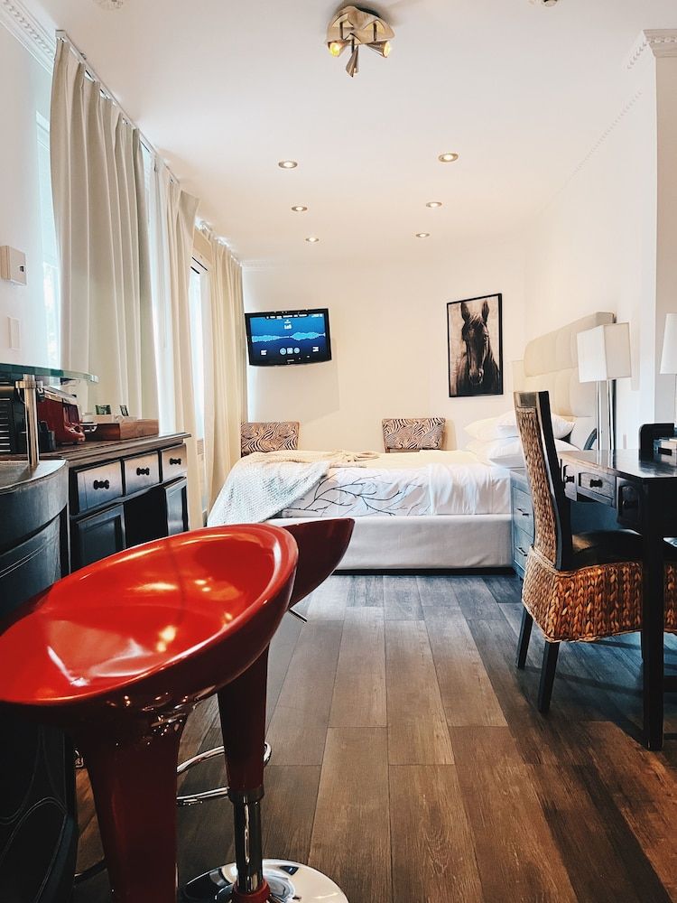 undefined Hotel Kutuma