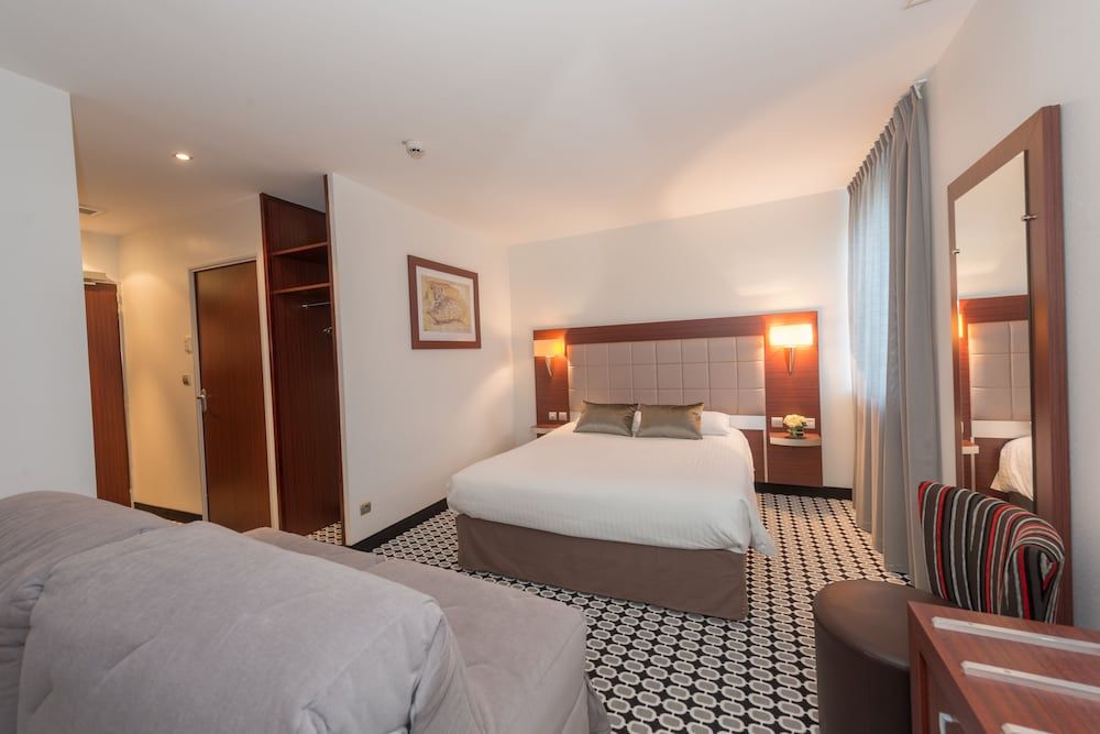 Kyriad Limoges Centre - Gare - Atrium Superior Room, 1 Double Bed 4